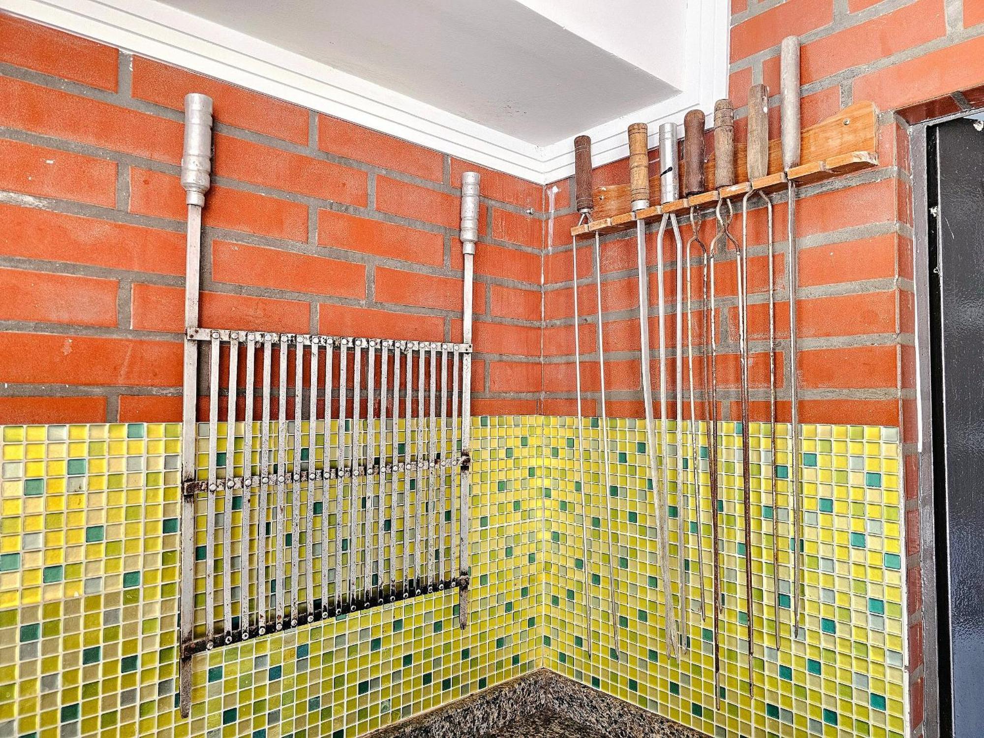 Casa Familiar 3 Quartos C Piscina Prox Centro *