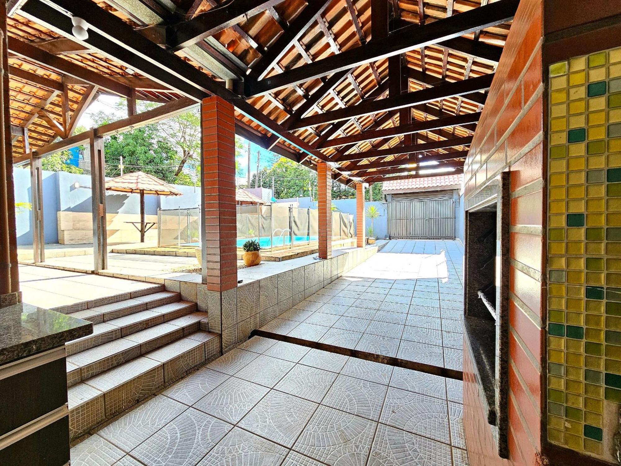 Casa Familiar 3 Quartos C Piscina Prox Centro *
